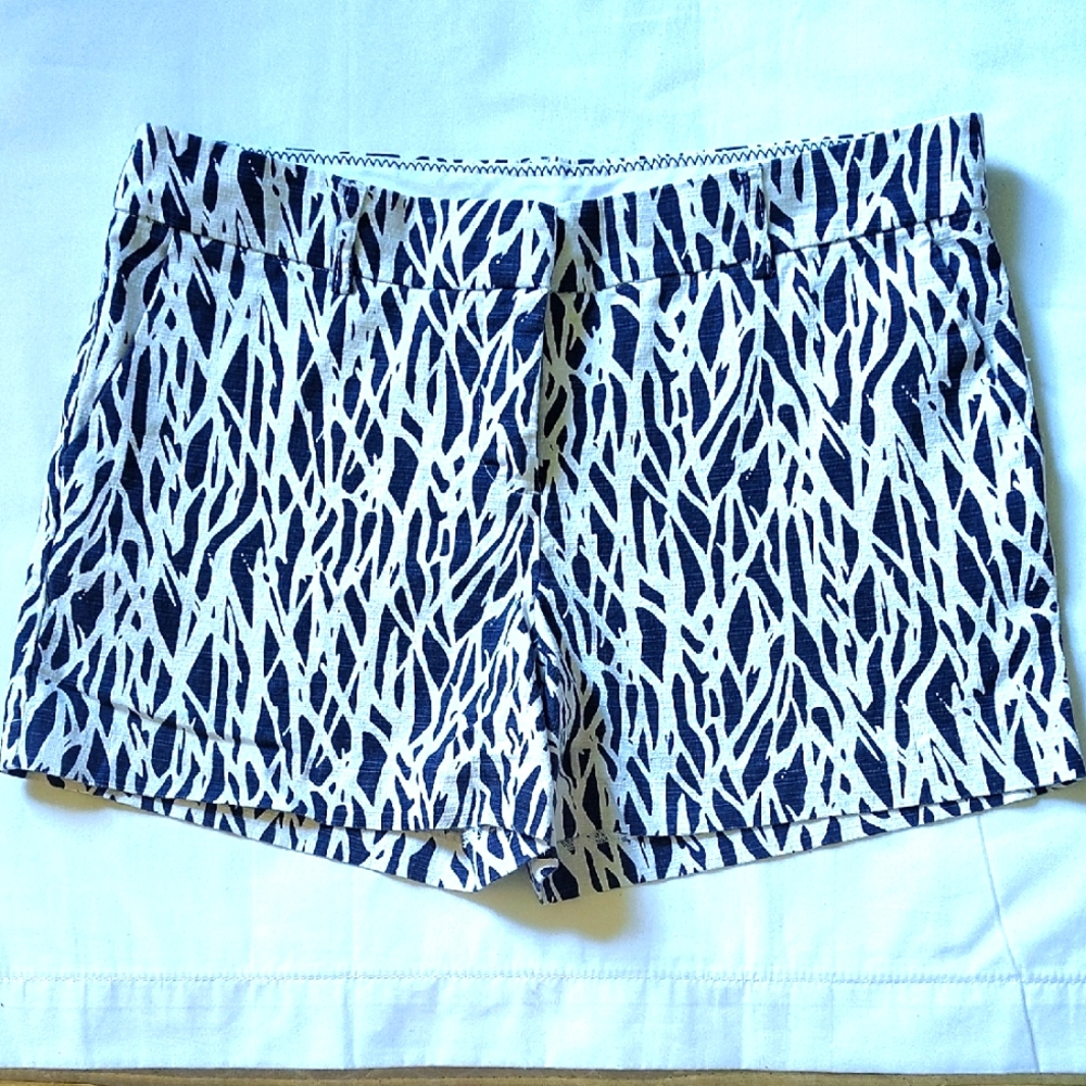 Dalia Blue and White High Waist Shorts Excellent Condition Linen Feel Size 8